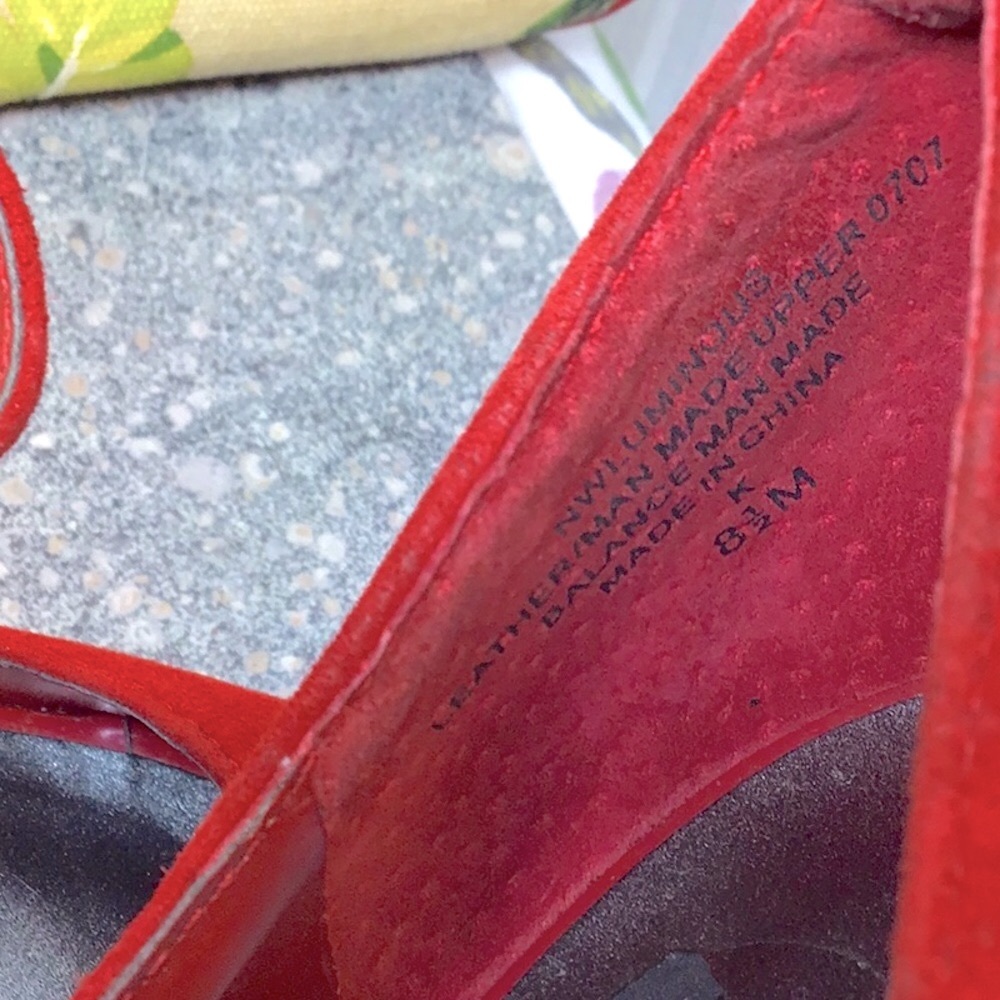 🪭 Nine West Luminous Brick Red Suede Ankle Strap Peep Toe Heels Sz.8.5 - Picture 3 of 10